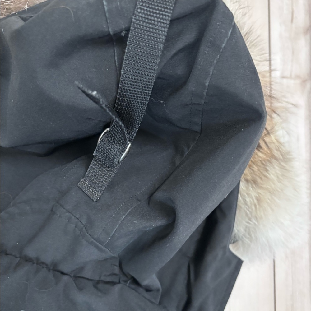 Canada Goose Kensington Parka Black Jacket with Logo Patch - Picture 11 of 15
